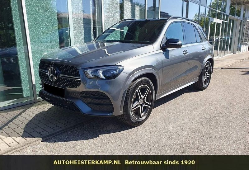 Grijs Gebruikt 2022 Mercedes GLE580 AMG SUV | € 124.950 - Afbeelding 1/4