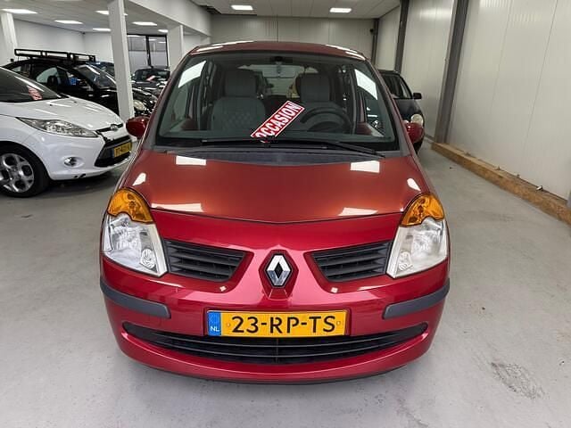 Rood Gebruikt 2005 Renault Modus MPV | € 1.199 (Goede deal) - Afbeelding 1/4