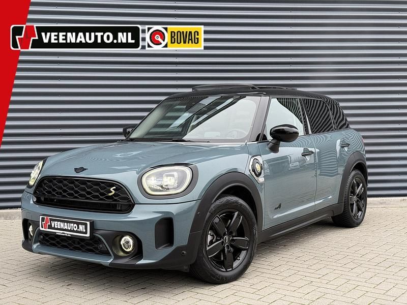 Groen Occasion 2022 Mini Cooper S Countryman Business SUV | € 35.945 (Iets duurder) - Afbeelding 1/4