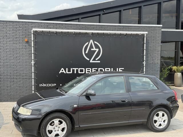Zwart Gebruikt 2003 Audi A3 Attraction Hatchback | € 1.690 (Eerlijke prijs) - Afbeelding 1/4