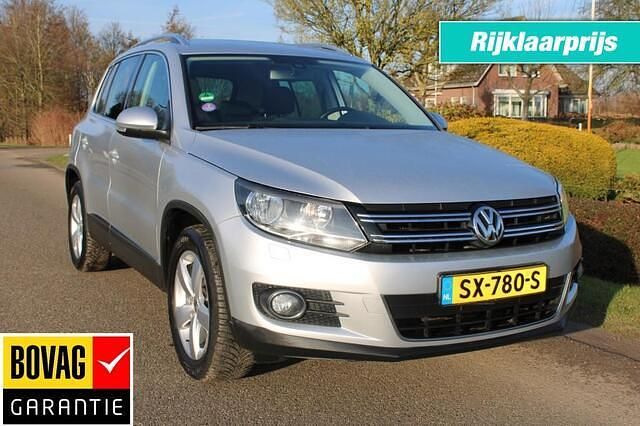 Grijs Occasion 2014 VW Tiguan Sport SUV | € 12.450 (Eerlijke prijs) - Afbeelding 1/4