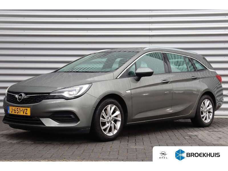 Grijs, metallic lak Gebruikt 2020 Opel Astra Elegance Stationwagen | € 12.900 (Eerlijke prijs) - Afbeelding 1/1
