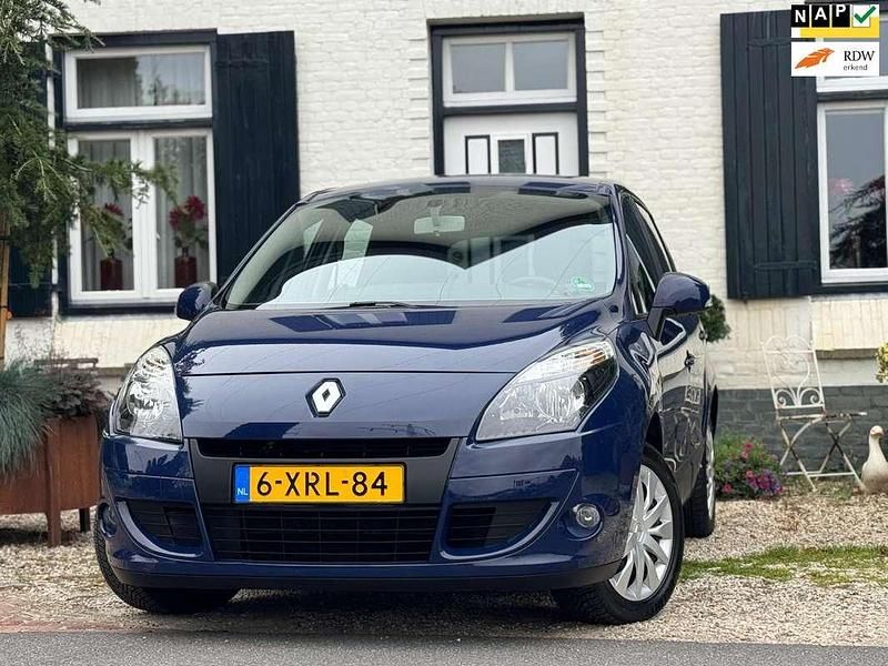 Blauw Gebruikt 2010 Renault Scénic III Expression MPV | € 3.900 (Eerlijke prijs) - Afbeelding 1/4