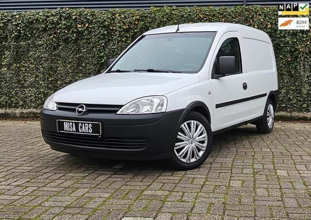 Wit Gebruikt 2011 Opel Combo MPV | € 6.799 (Duur) - Afbeelding 1/4