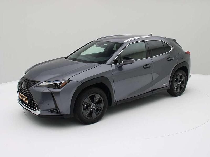 Grijs Gebruikt 2020 Lexus UX 250h SUV | € 27.550 (Eerlijke prijs) - Afbeelding 1/3