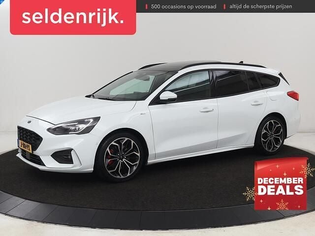 Wit Gebruikt 2020 Ford Focus ST-Line X Stationwagen | € 14.900 (Goede deal) - Afbeelding 1/4
