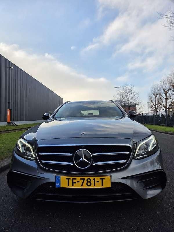 Occasion Mercedes E220 Premium Plus 194 PK (142 kW) 2017 Grijs Stationwagen