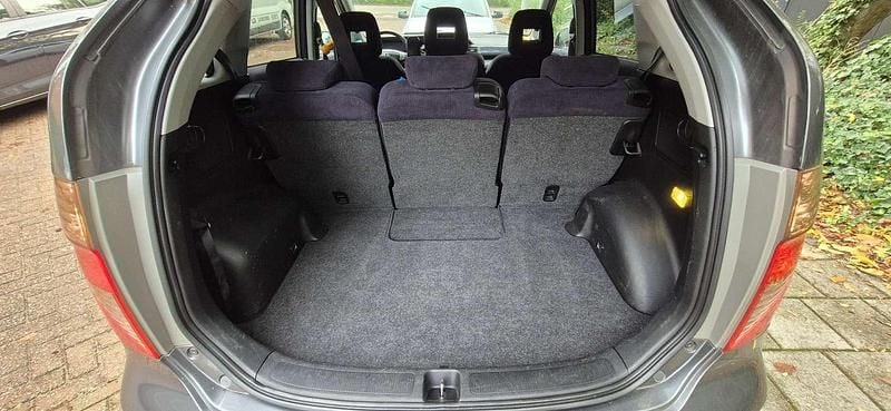 Occasion Honda FR-V Trend 140 PK (102 kW) 2009 Grijs MPV