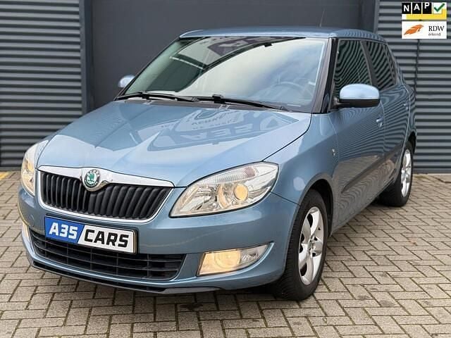 Blauw Occasion 2011 Skoda Fabia Tour Hatchback | € 4.950 (Goede deal) - Afbeelding 1/4