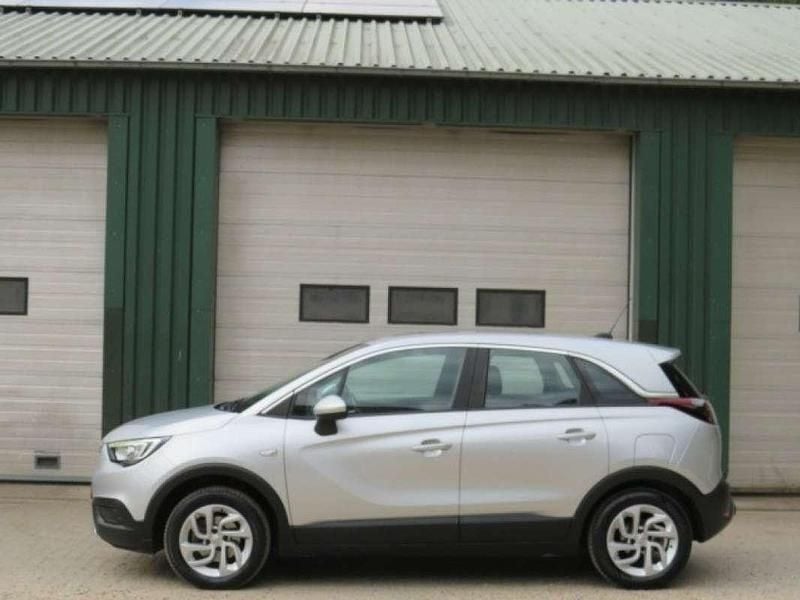 Grijs Gebruikt 2019 Opel Crossland X Innovation SUV | € 10.950 (Eerlijke prijs) - Afbeelding 1/4