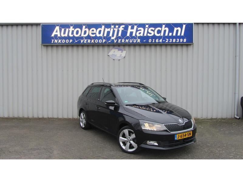Zwart Gebruikt 2016 Skoda Fabia Stationwagen | € 7.950 (Eerlijke prijs) - Afbeelding 1/4