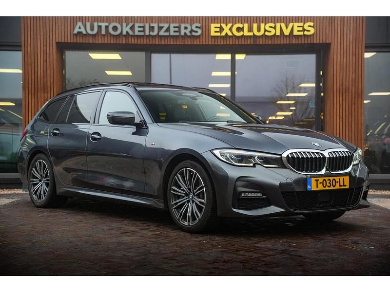 Occasion BMW 330 Executive 293 PK (215 kW) 2020 Grijs Stationwagen