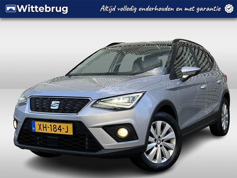 Grijs Gebruikt 2019 Seat Arona Business SUV | € 16.450 (Eerlijke prijs) - Afbeelding 1/2