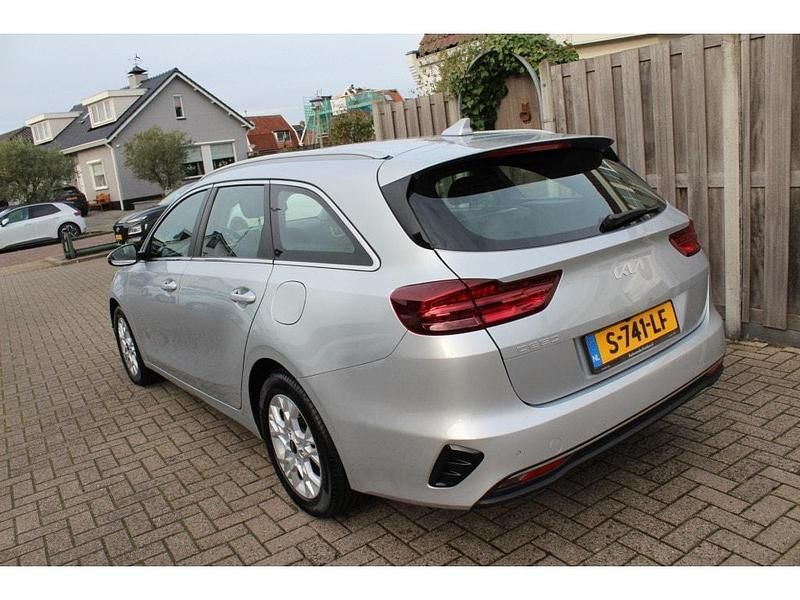 Occasion Kia Ceed Sportswagon 120 PK (88 kW) 2023 Grijs Stationwagen