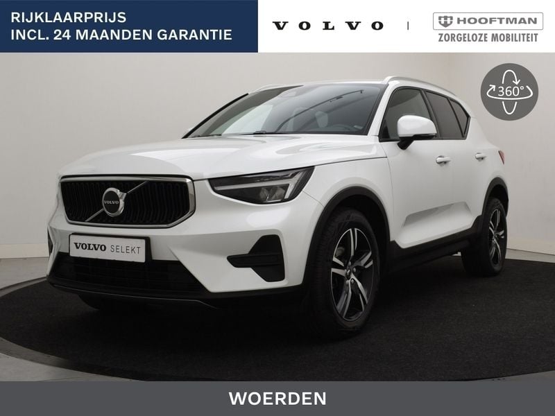 Wit, metallic lak Gebruikt 2022 Volvo XC40 SUV | € 27.900 (Super prijs) - Afbeelding 1/4