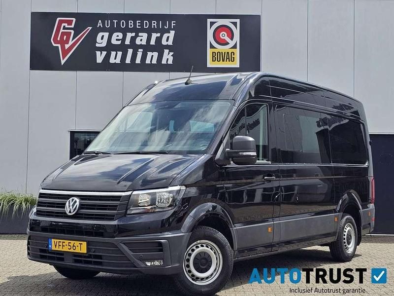 Zwart Gebruikt 2020 VW Crafter Highline Van | € 22.880 (Eerlijke prijs) - Afbeelding 1/4