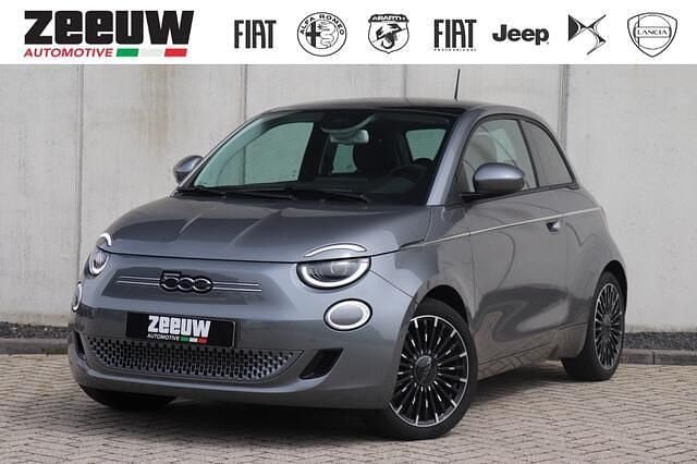 Grijs Gebruikt 2020 Fiat 500e Icon Hatchback | € 14.900 (Goede deal) - Afbeelding 1/4