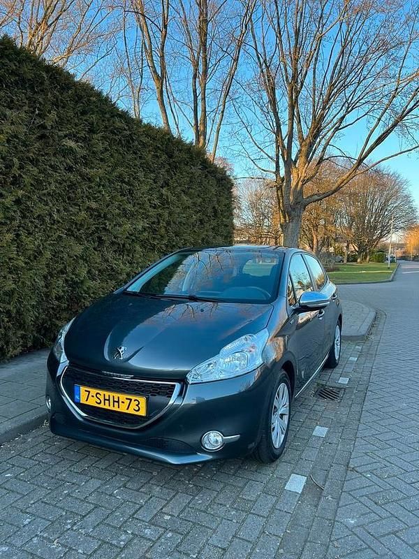 Occasion Peugeot 208 81 PK (59 kW) 2013 Hatchback