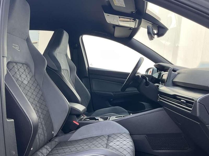 Occasion VW Golf VIII Business+ 144 PK (105 kW) 2022 Grijs Hatchback