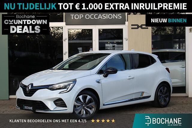 Wit Occasion 2021 Renault Clio V Hatchback | € 16.900 (Goede deal) - Afbeelding 1/4