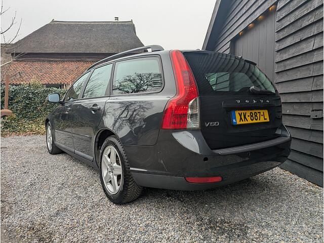 Occasion Volvo V50 Kinetic 126 PK (92 kW) 2009 Grijs Stationwagen