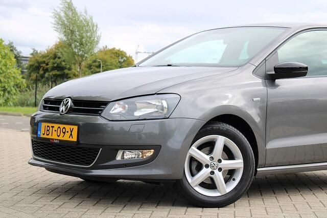 Occasion VW Polo Match 69 PK (50 kW) 2013 Grijs Hatchback