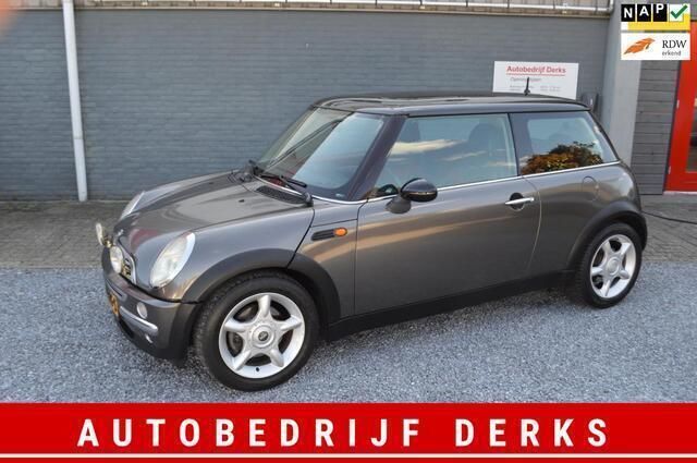 Grijs Gebruikt 2002 Mini Cooper Chili Hatchback | € 1.950 (Duur) - Afbeelding 1/4