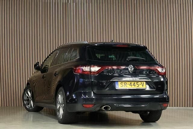 Zwart Gebruikt 2018 Renault Mégane GrandTour Bose Edition Stationwagen | € 9.945 (Eerlijke prijs) - Afbeelding 1/4