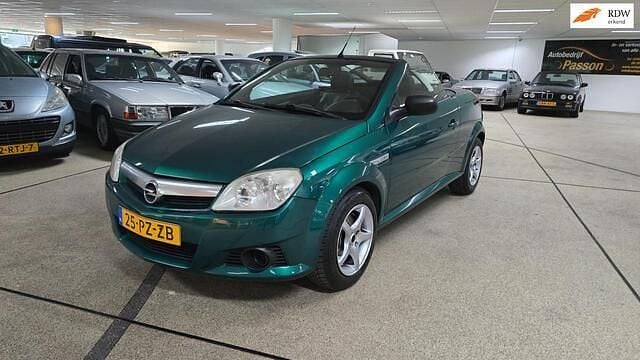 Groen Gebruikt 2005 Opel Tigra Cosmo Cabriolet | € 2.750 (Eerlijke prijs) - Afbeelding 1/4