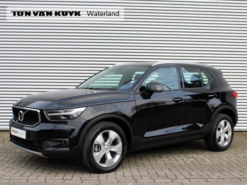Zwart Gebruikt 2021 Volvo XC40 Business Edition SUV | € 29.950 (Eerlijke prijs) - Afbeelding 1/4