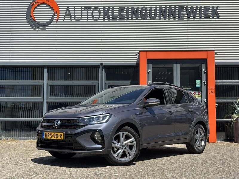 Grijs Gebruikt 2024 VW Taigo R-line SUV | € 30.350 (Iets duurder) - Afbeelding 1/4