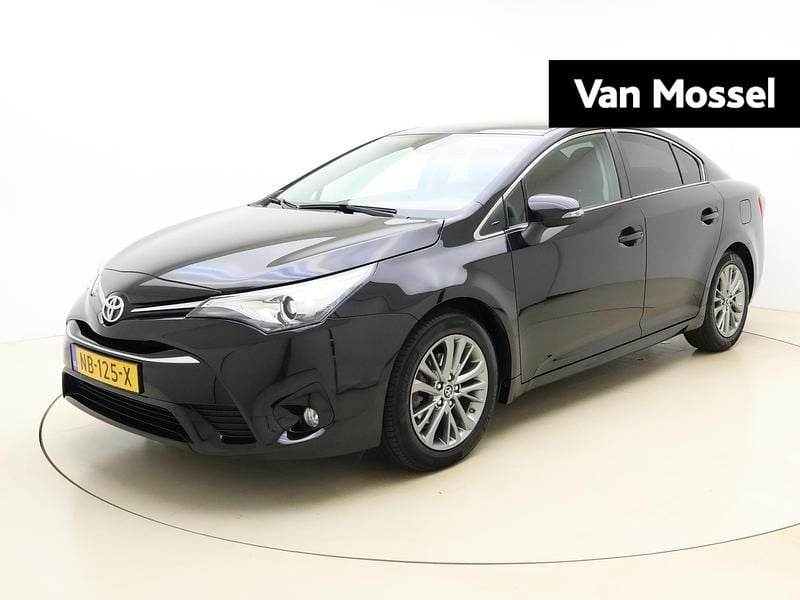 Zwart Gebruikt 2017 Toyota Avensis Executive Sedan | € 18.900 (Iets duurder) - Afbeelding 1/4