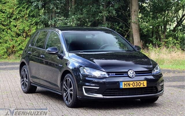 Occasion VW Golf VII GTE 150 PK (110 kW) 2015 Zwart Hatchback