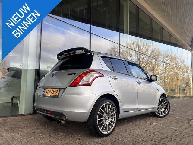 Grijs Gebruikt 2011 Suzuki Swift Sport Hatchback | € 4.849 (Eerlijke prijs) - Afbeelding 1/4