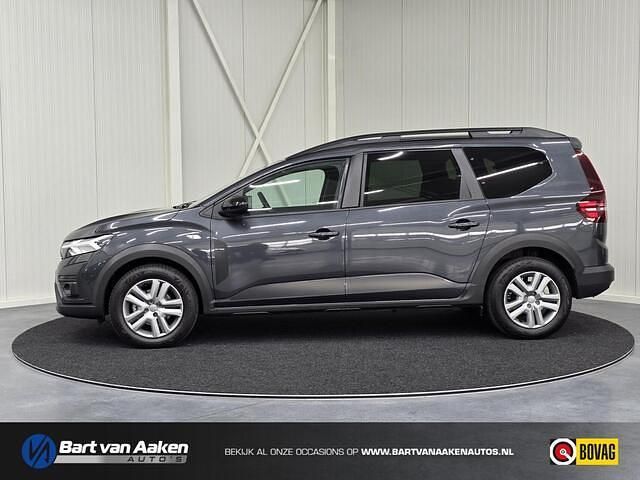 Occasion Dacia Jogger Extreme 110 PK (80 kW) 2023 Grijs MPV