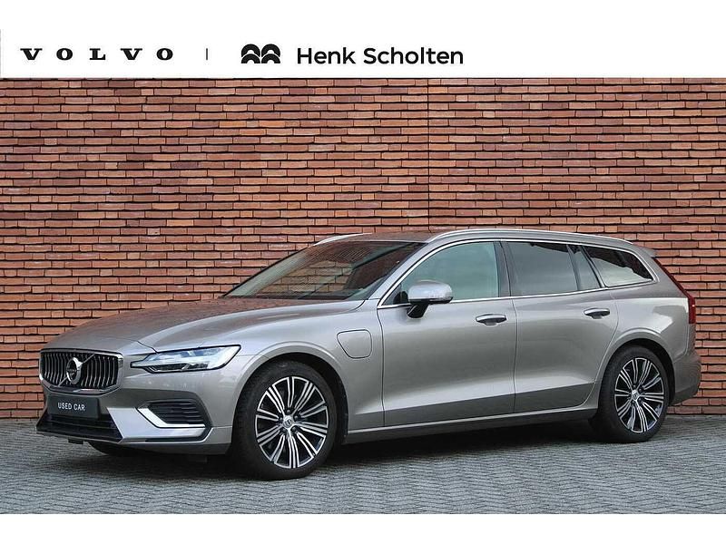 Gebruikt 2019 Volvo V60 Inscription Stationwagen | € 31.950 (Iets duurder) - Afbeelding 1/4