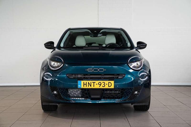 Occasion Fiat 600 La Prima 101 PK (74 kW) 2025 Blauw SUV