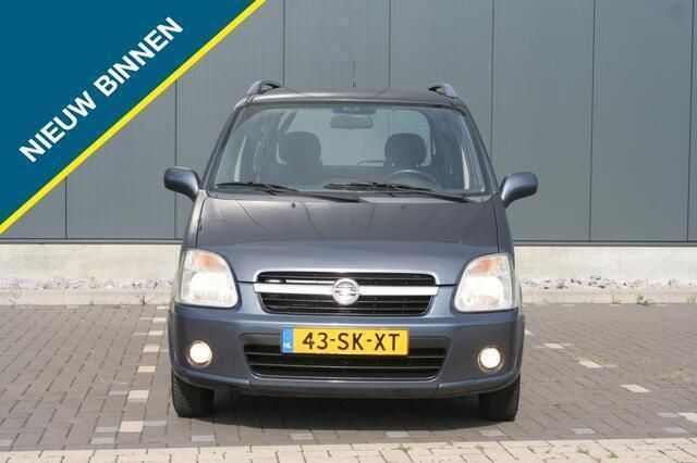 Grijs Gebruikt 2006 Opel Agila Hatchback | € 1.499 (Eerlijke prijs) - Afbeelding 1/4
