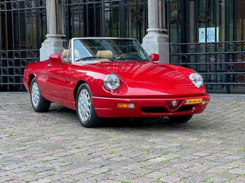 Rood Gebruikt 1990 Alfa Romeo Spider Cabriolet | € 19.445 - Afbeelding 1/4