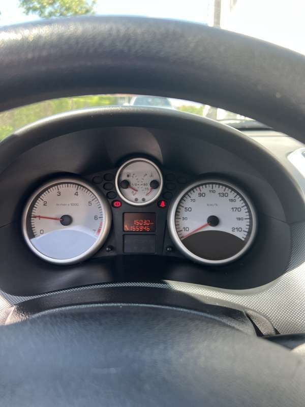 Gebruikt 2010 Peugeot 206+ Hatchback | € 1.700 (Goede deal) - Afbeelding 1/4