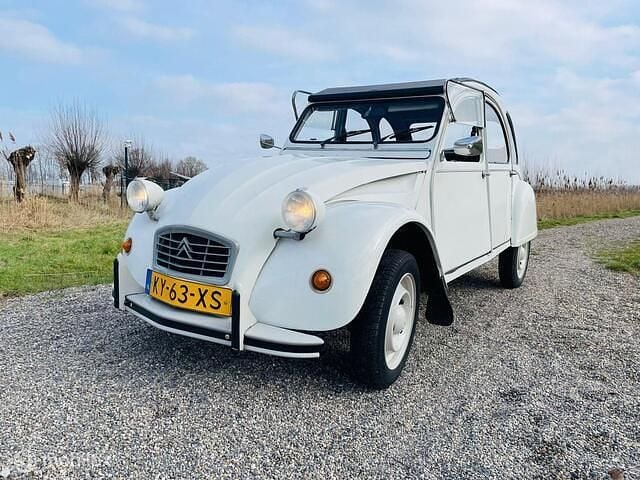 Occasion Citroën 2CV 29 PK (21 kW) 1984 Wit Sedan