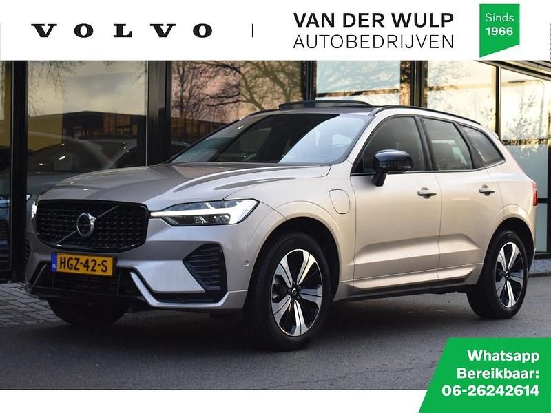 Grijs Occasion 2025 Volvo XC60 Plus SUV | € 55.950 (Eerlijke prijs) - Afbeelding 1/4