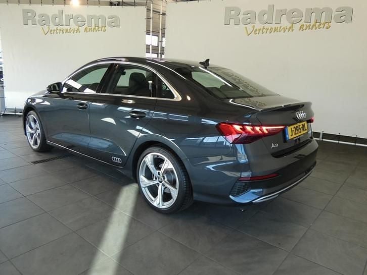 Occasion Audi A3 Edition .1 150 PK (110 kW) 2020 Grijs Sedan