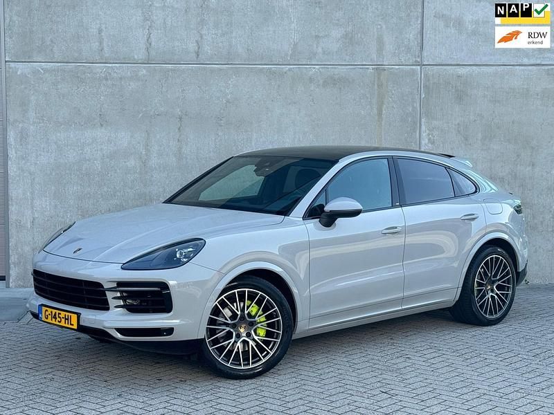 Grijs Gebruikt 2019 Porsche Cayenne SUV | € 63.240 (Duur) - Afbeelding 1/4