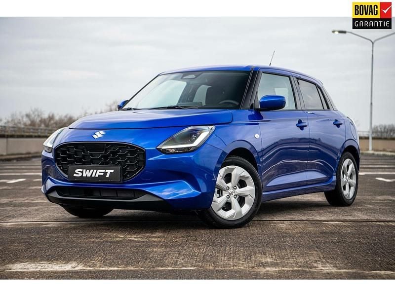 Blauw (metallic) Occasion 2024 Suzuki Swift Hatchback | € 19.945 (Eerlijke prijs) - Afbeelding 1/4