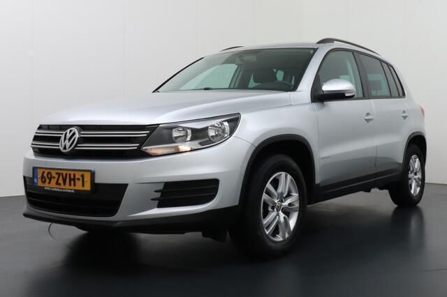 Grijs Gebruikt 2012 VW Tiguan Comfortline SUV | € 12.499 - Afbeelding 1/4