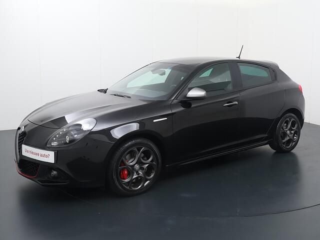 Zwart Gebruikt 2017 Alfa Romeo Giulietta Super Hatchback | € 16.940 (Eerlijke prijs) - Afbeelding 1/4