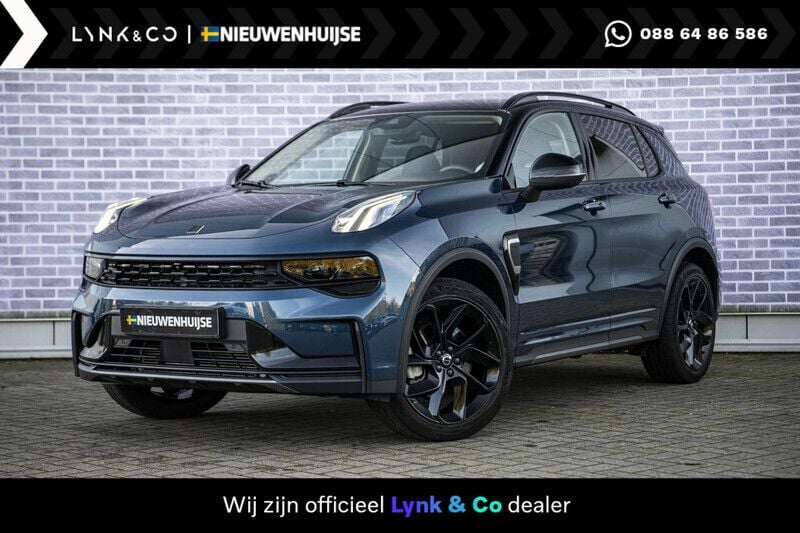 Blauw Nieuw 2025 Lynk & Co 01 SUV | € 36.399 (Eerlijke prijs) - Afbeelding 1/4