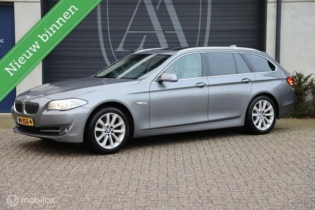 Grijs Gebruikt 2013 BMW 530 Executive Stationwagen | € 11.950 (Super prijs) - Afbeelding 1/4