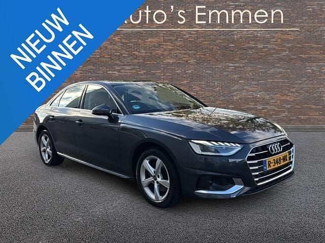 Occasion Audi A4 Design 150 PK (110 kW) 2022 Grijs Sedan